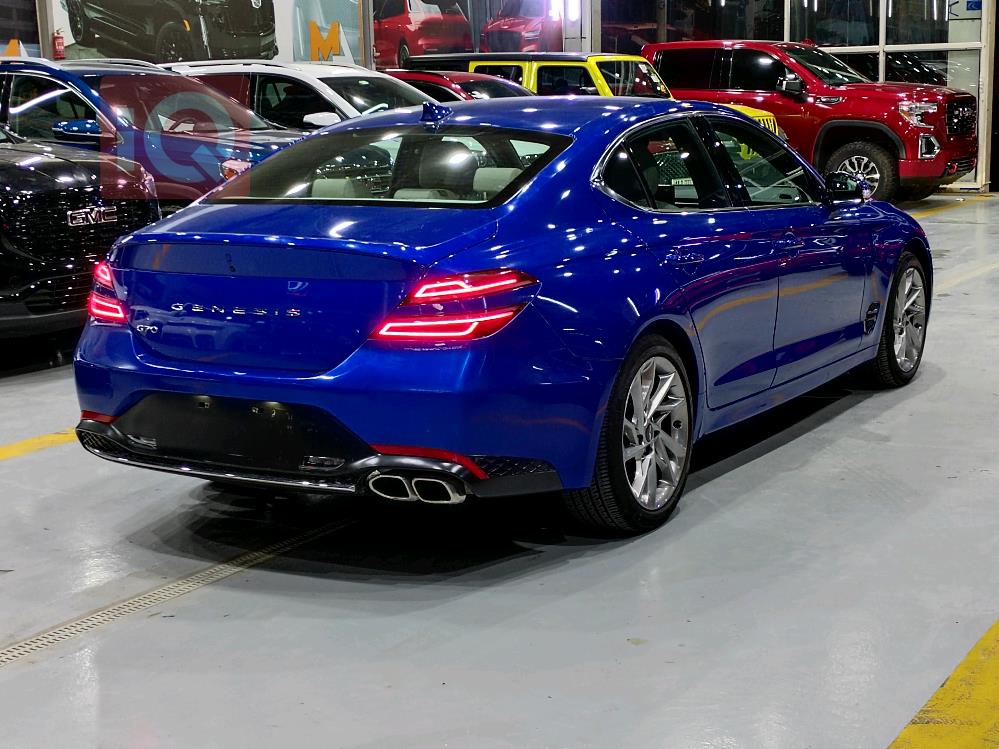 Genesis G70